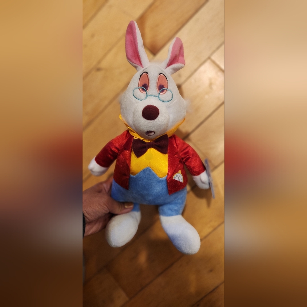 Disney white rabbit alice in wonderland